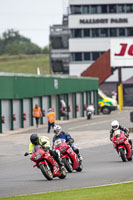 Vintage-motorcycle-club;eventdigitalimages;mallory-park;mallory-park-trackday-photographs;no-limits-trackdays;peter-wileman-photography;trackday-digital-images;trackday-photos;vmcc-festival-1000-bikes-photographs